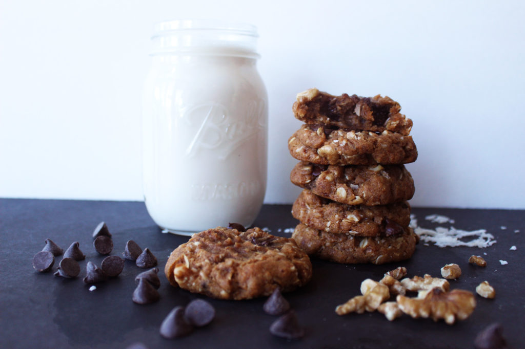 life changing gluten free vegan cowboy cookies chocolate chip recipes food blog zenanzaatar