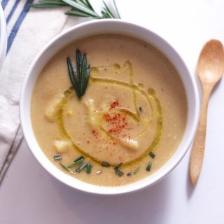 potato corn cauliflower chowder vegan vegetarian gluten free rosemary bisque soup zenanzaatar food blog recipe