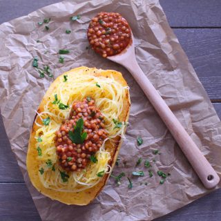 spaghetti squash bolognese lentil vegan vegetarian low carb gluten free pasta zoodles zuchinni noodles tomato sauce italian food blog recipe zenanzaatar